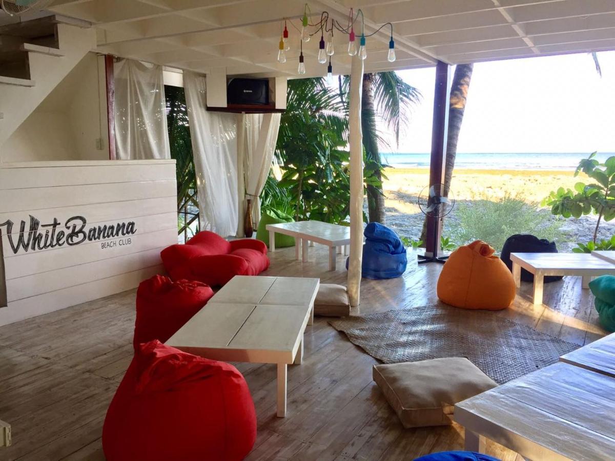 White Banana Beach Club General Luna  Exterior foto
